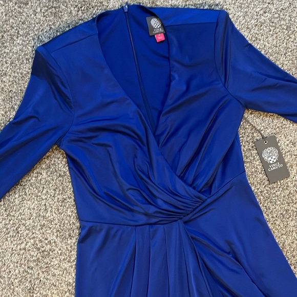 Vince Camuto formal dress - Picture 4 of 11